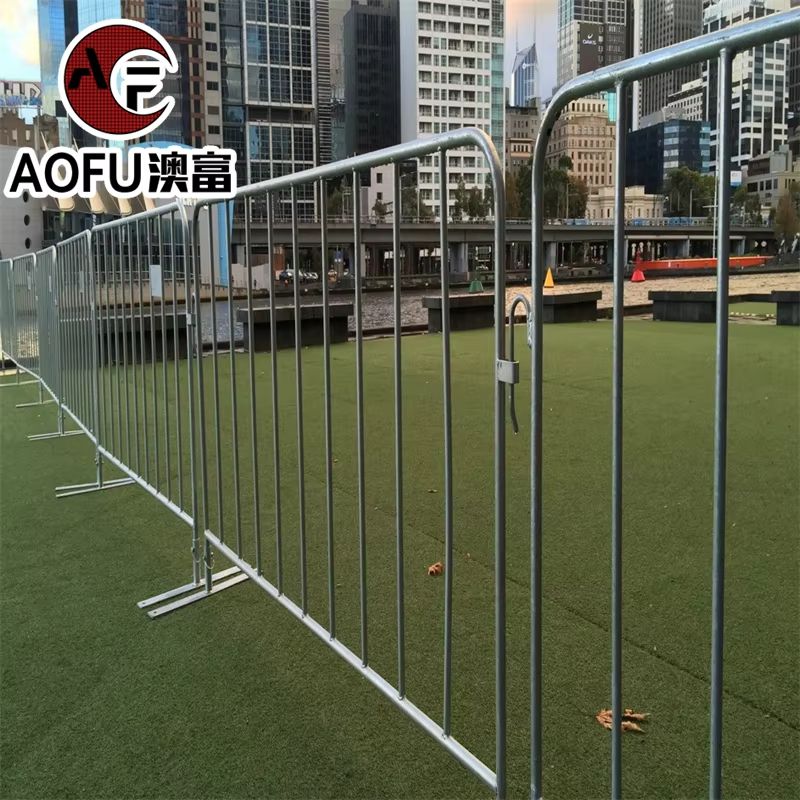 Crowd Control Barrier
